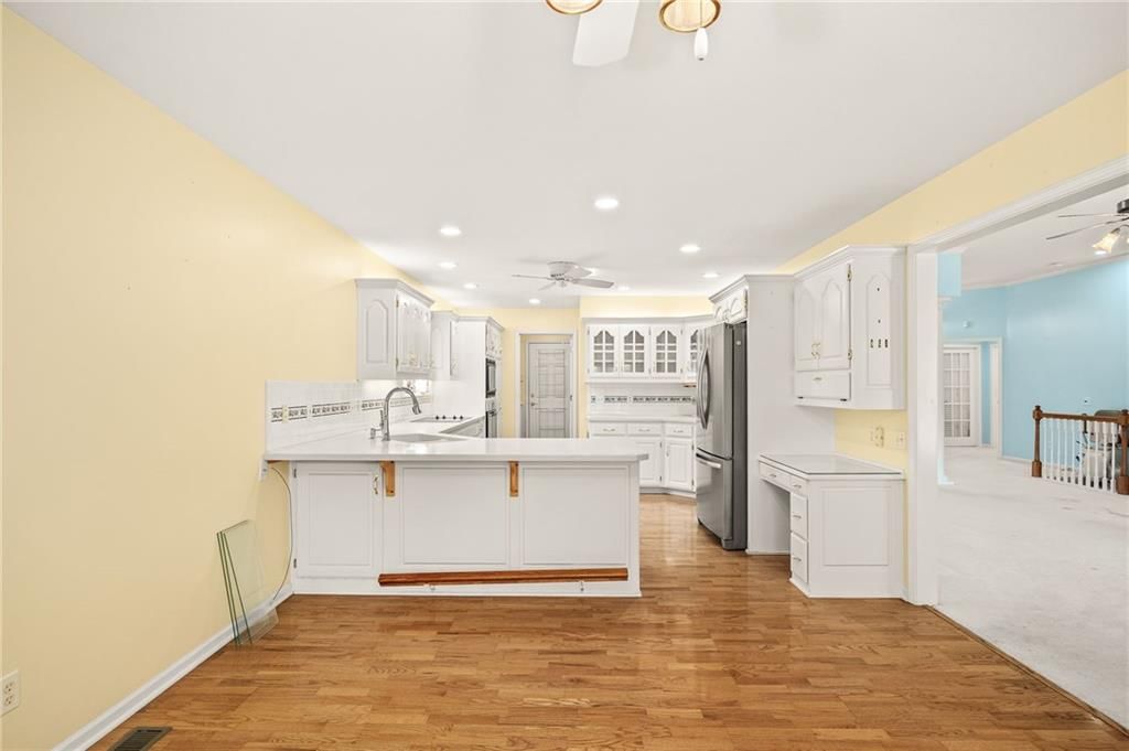 3005 Hirter Drive — photo 9