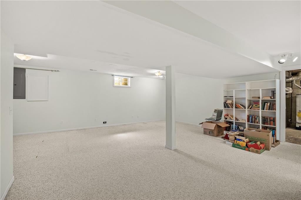 3005 Hirter Drive — photo 30