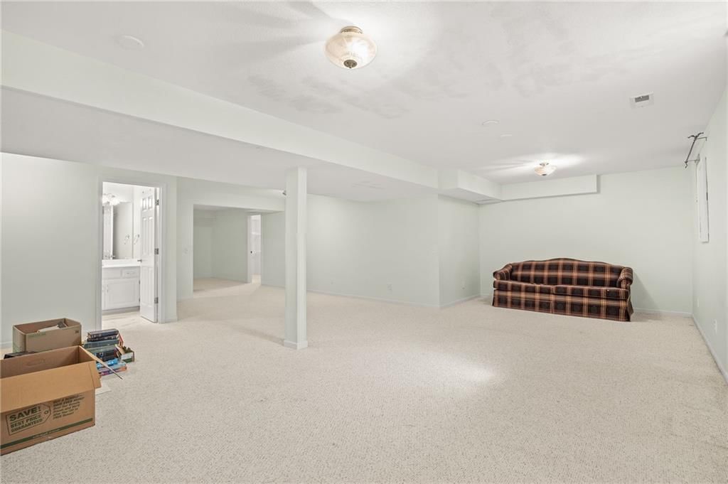 3005 Hirter Drive — photo 31