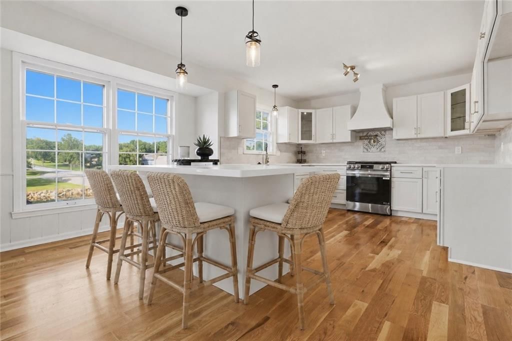 3628 NE Basswood Drive — photo 3