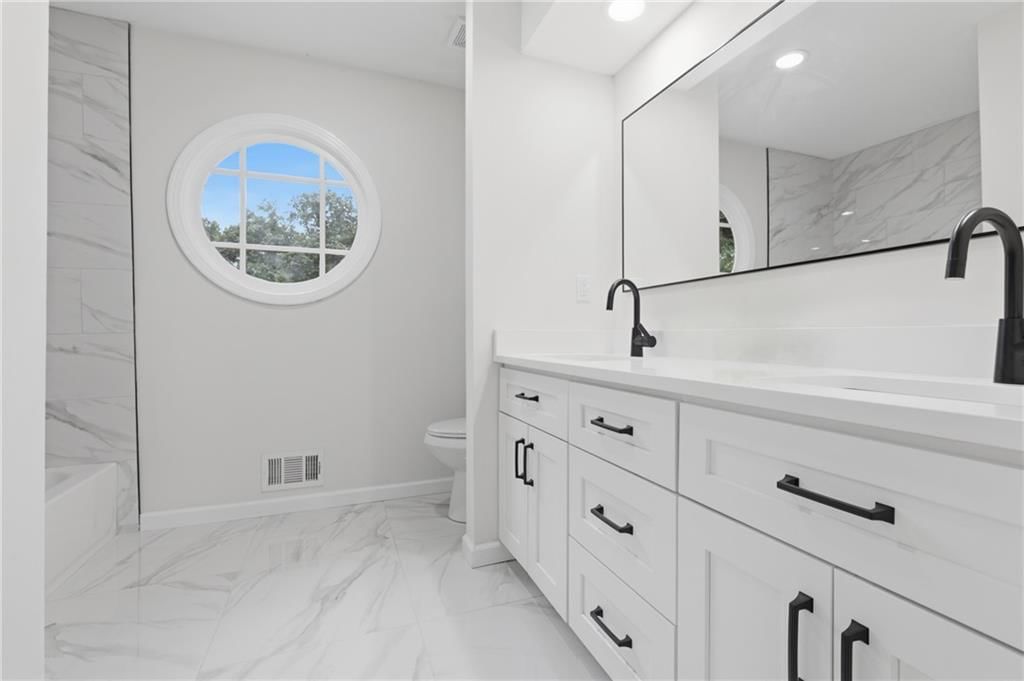 3628 NE Basswood Drive — photo 17