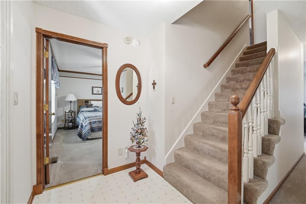 7915 Woodstone Street — photo 9