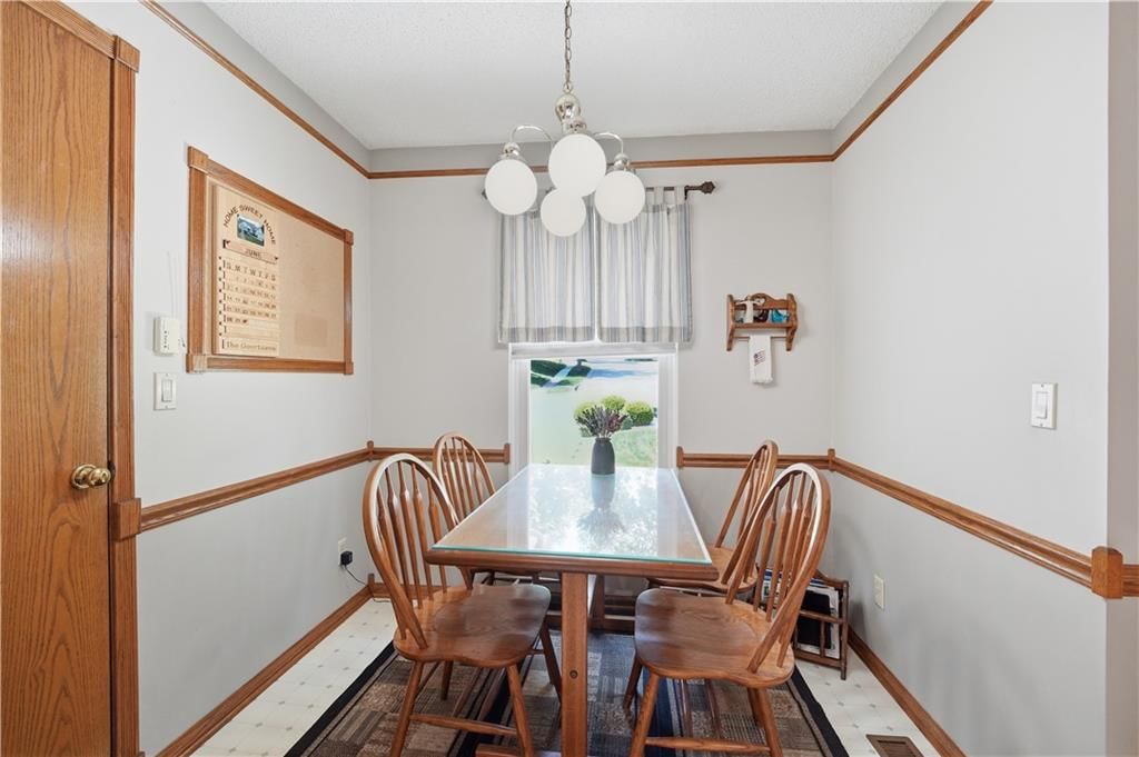 7915 Woodstone Street — photo 20