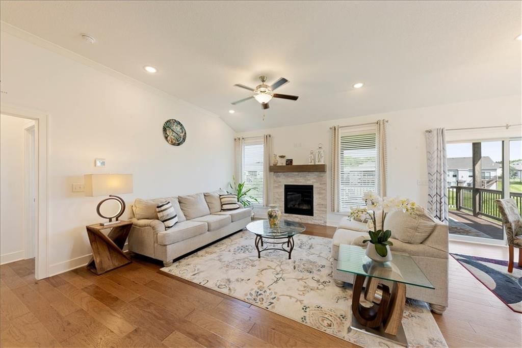 18161 Hauser Street — photo 4