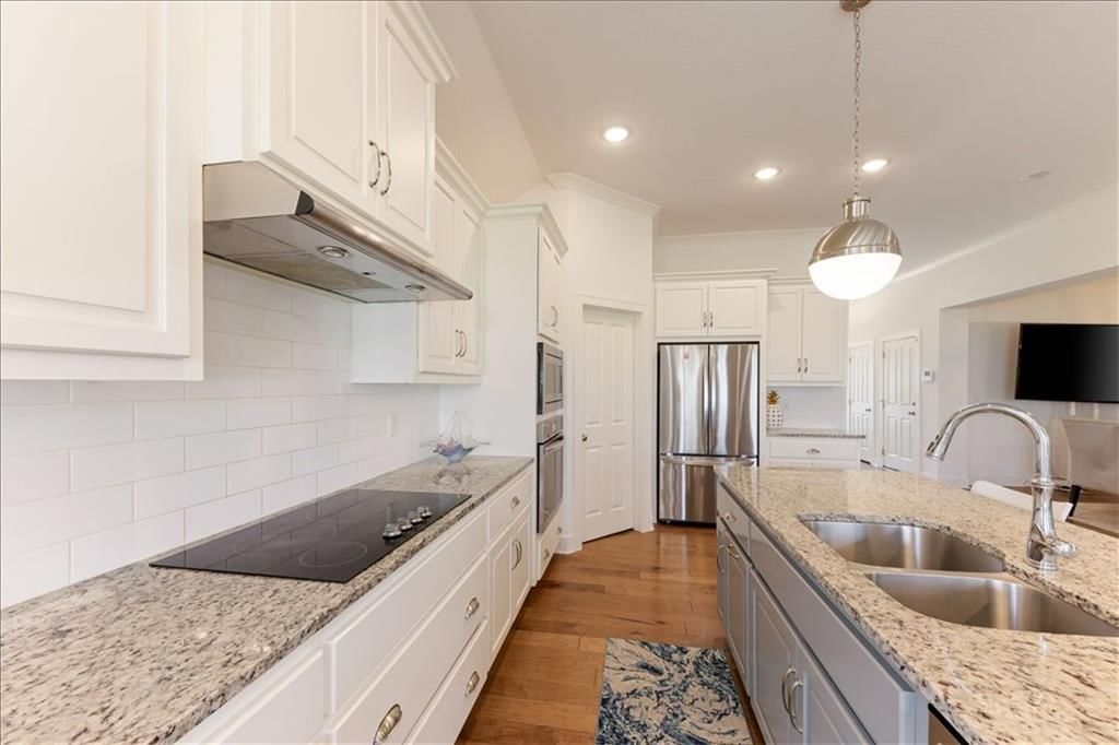 18161 Hauser Street — photo 9