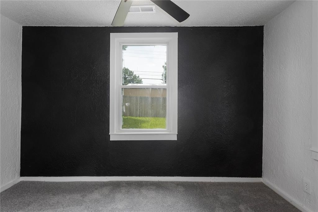 Photo 22 of 34 - 12901 E 61st Street