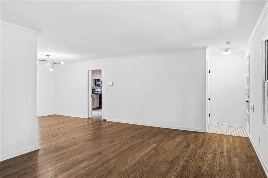 7806 Campbell Street — photo 11