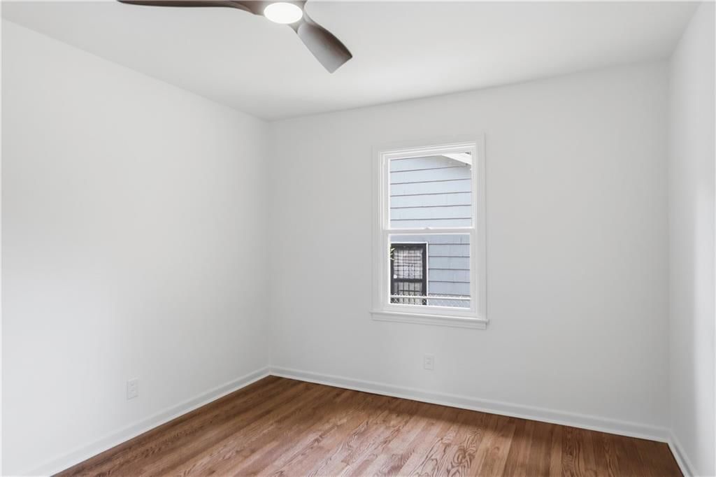 7806 Campbell Street — photo 28