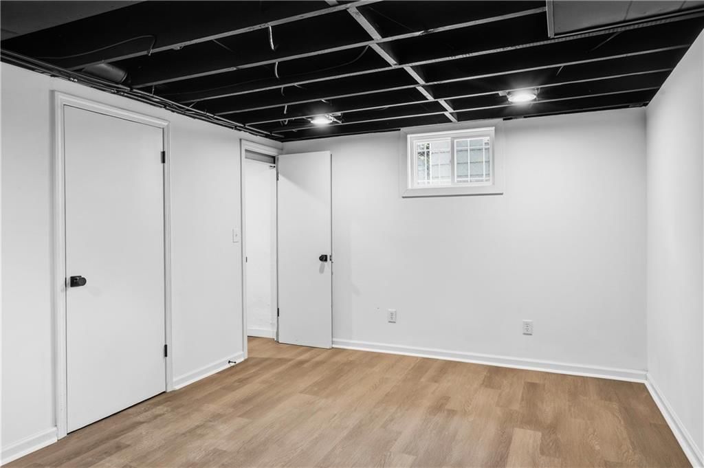 7806 Campbell Street — photo 39