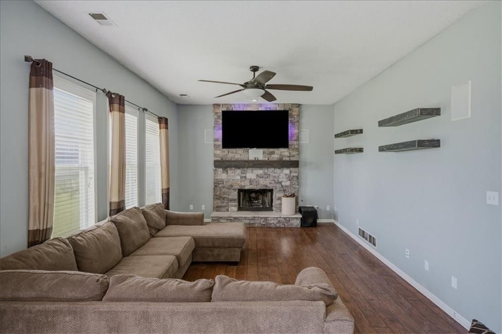 16345 S Warwick Street — photo 13