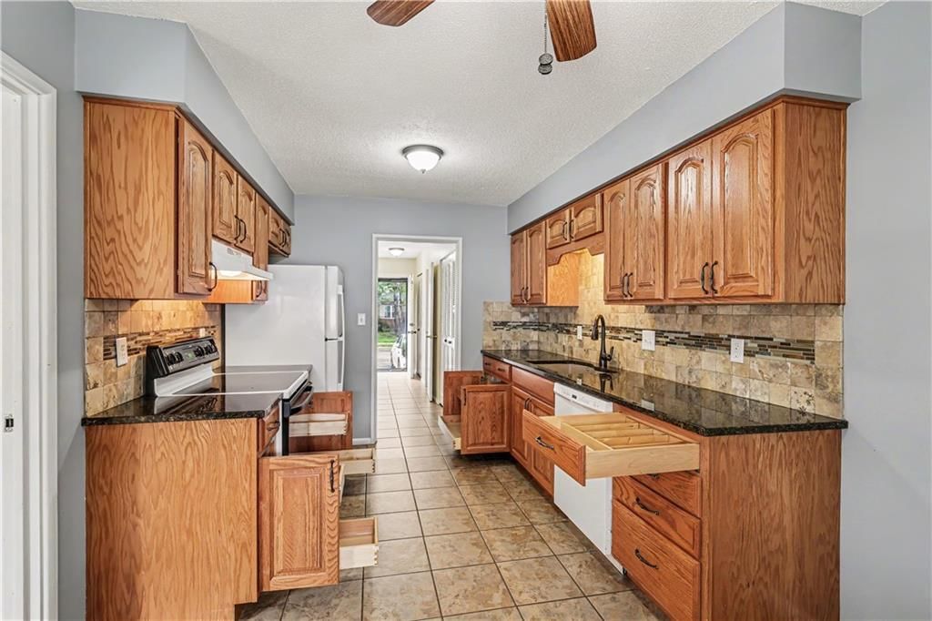 8320 Hadley Street — photo 8