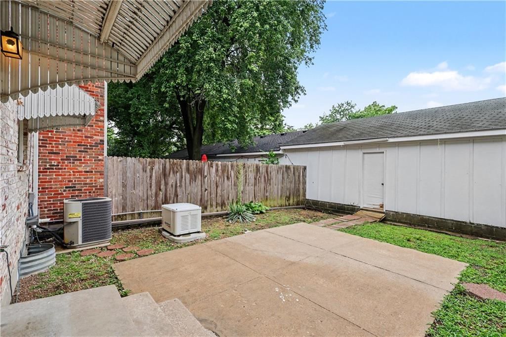 8320 Hadley Street — photo 26