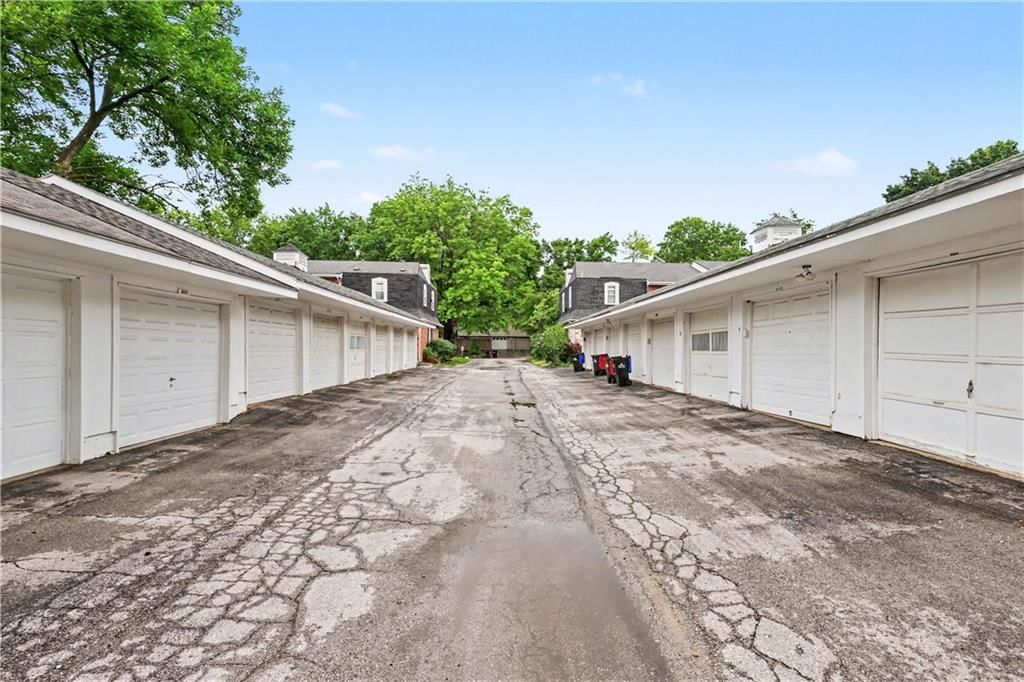 8320 Hadley Street — photo 28