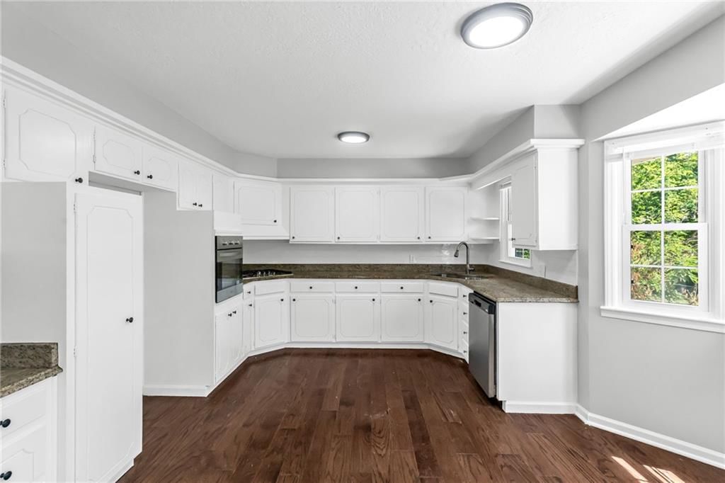 6217 Crisp Avenue — photo 8