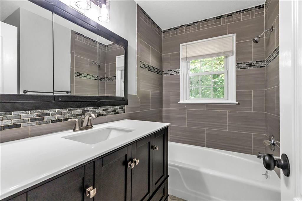 6217 Crisp Avenue — photo 18