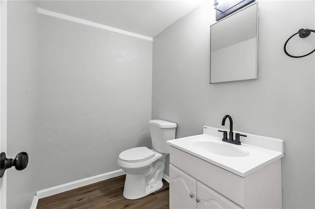 6217 Crisp Avenue — photo 21