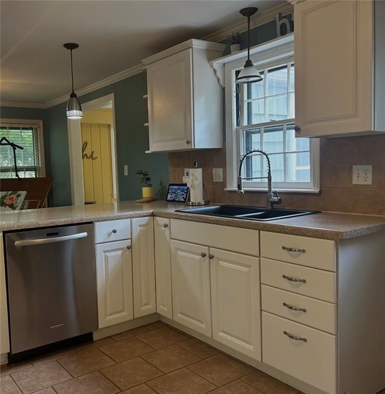 2821 W 73rd Street — photo 9
