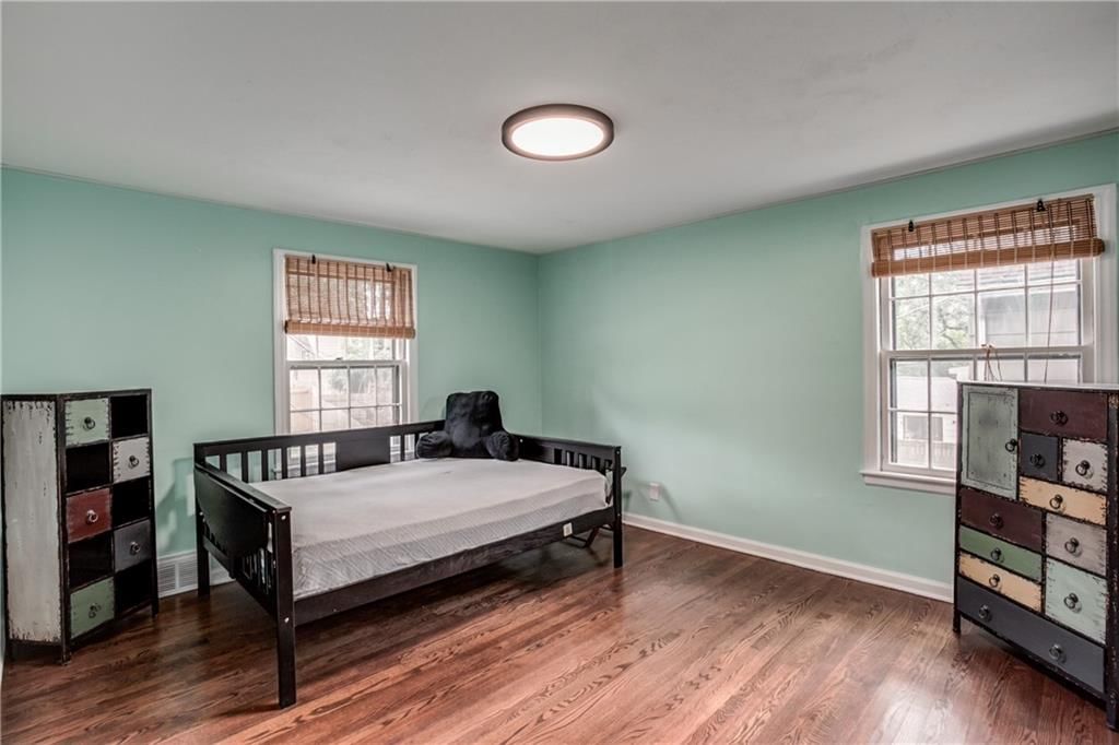 2821 W 73rd Street — photo 14