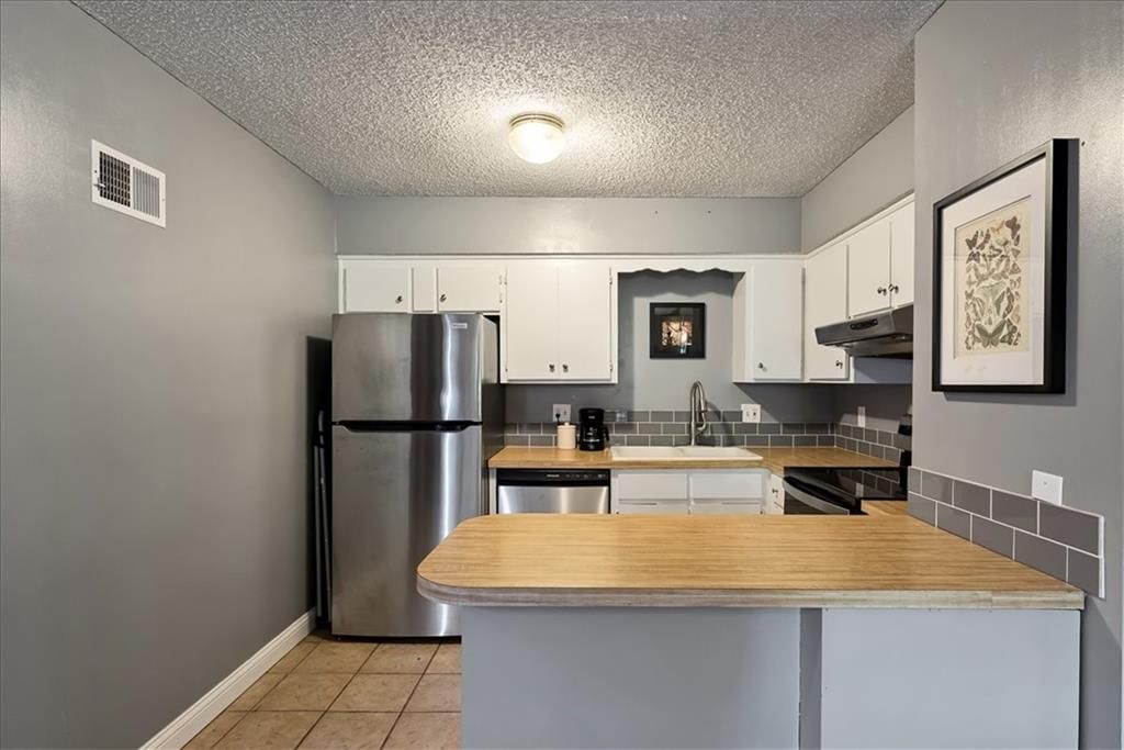 8333 LOWELL Avenue — photo 13