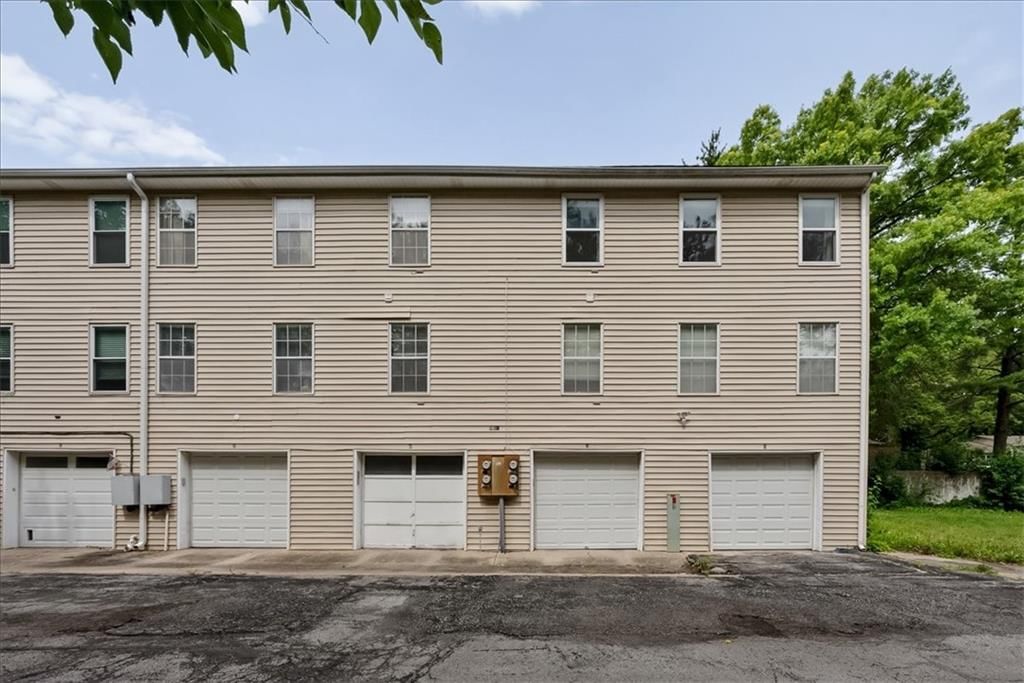 8333 LOWELL Avenue — photo 27