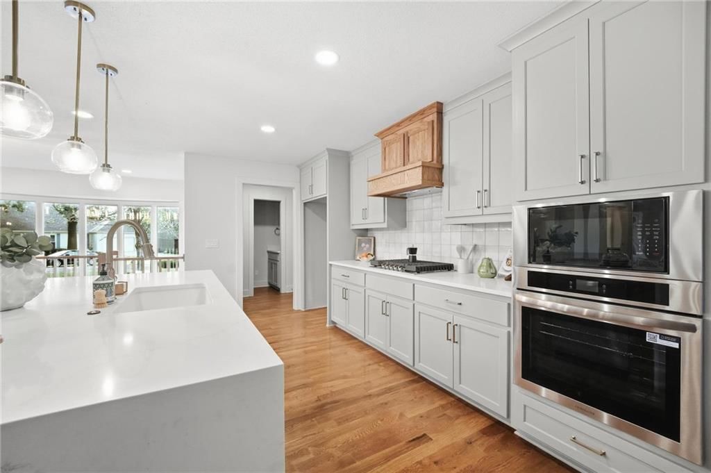 7206 W 101st Terrace — photo 16