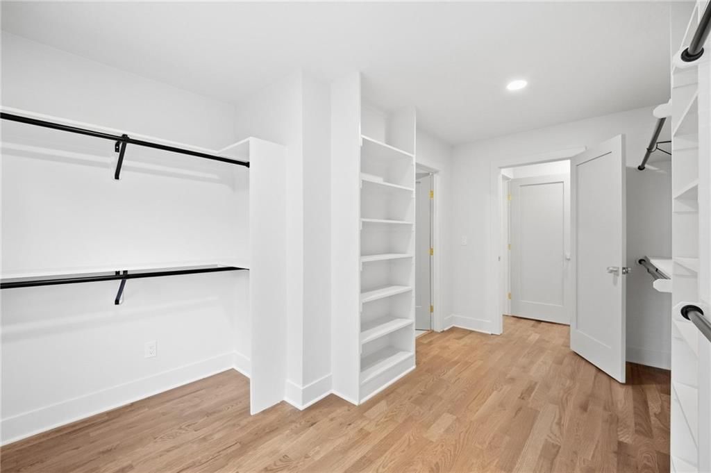 7206 W 101st Terrace — photo 33