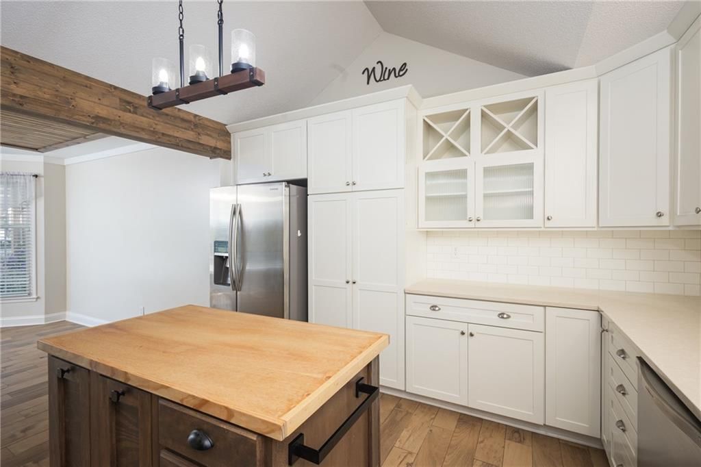 304 SE Brownfield Drive — photo 17