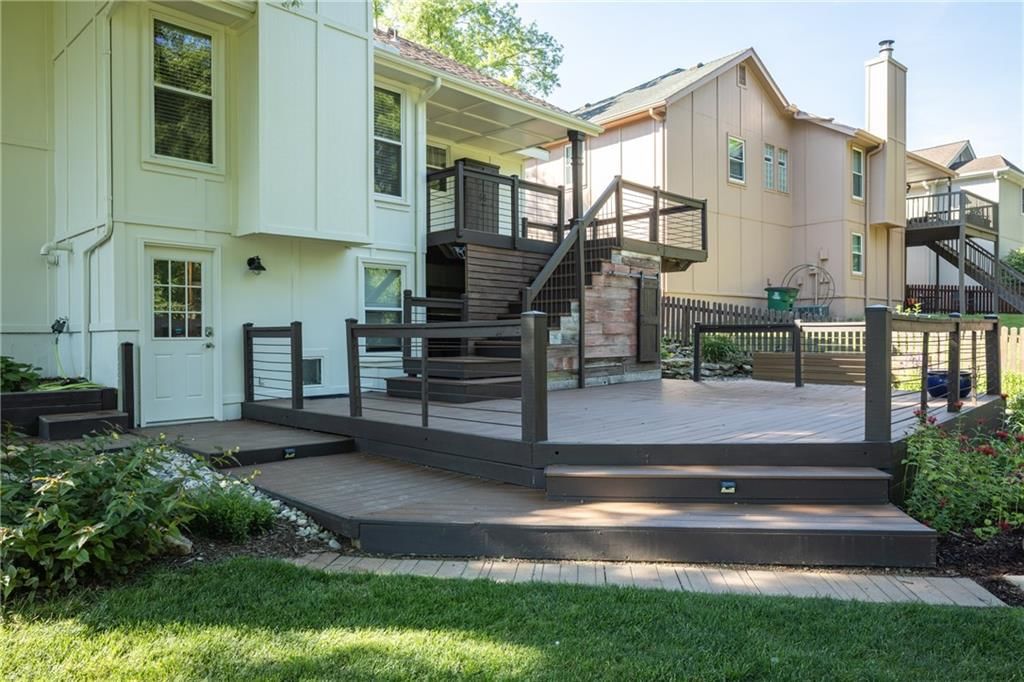 304 SE Brownfield Drive — photo 37