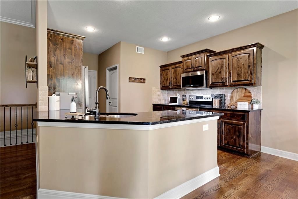 9211 N Belton Court — photo 8