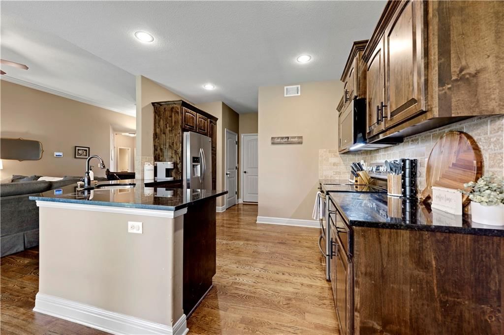 9211 N Belton Court — photo 9