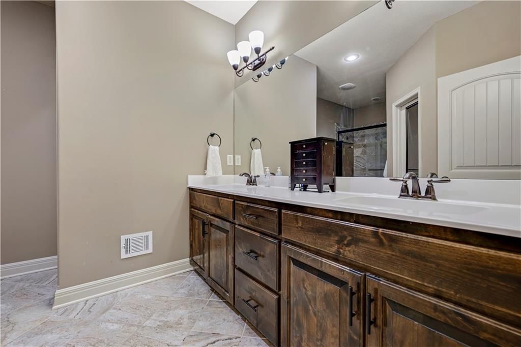9211 N Belton Court — photo 17