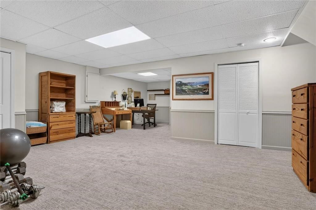 7646 N Pomona Avenue — photo 25