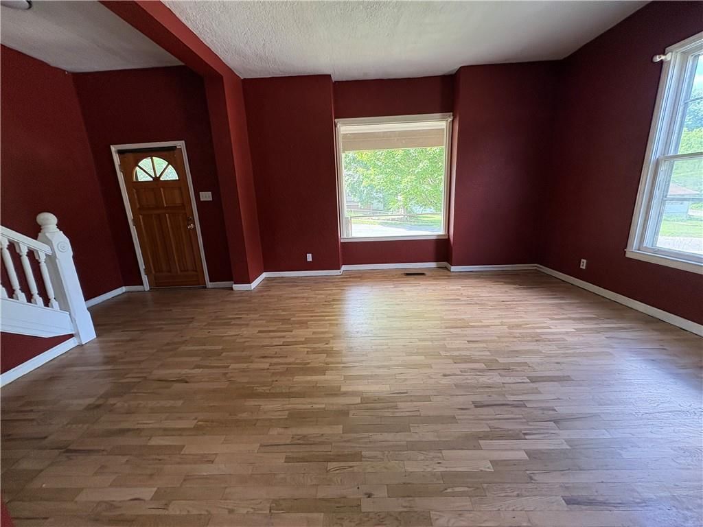 1913 Holman Street — photo 5