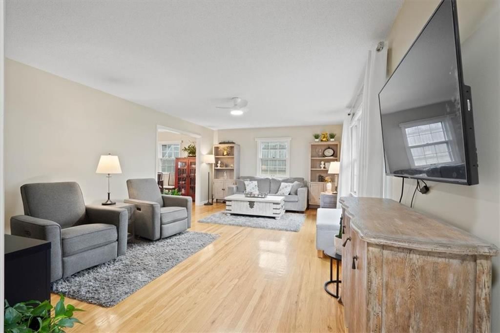 48 Myers Drive — photo 6