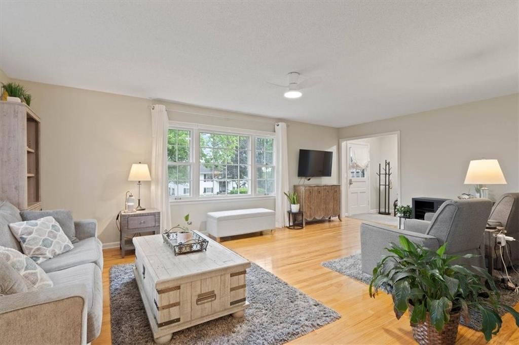 48 Myers Drive — photo 9