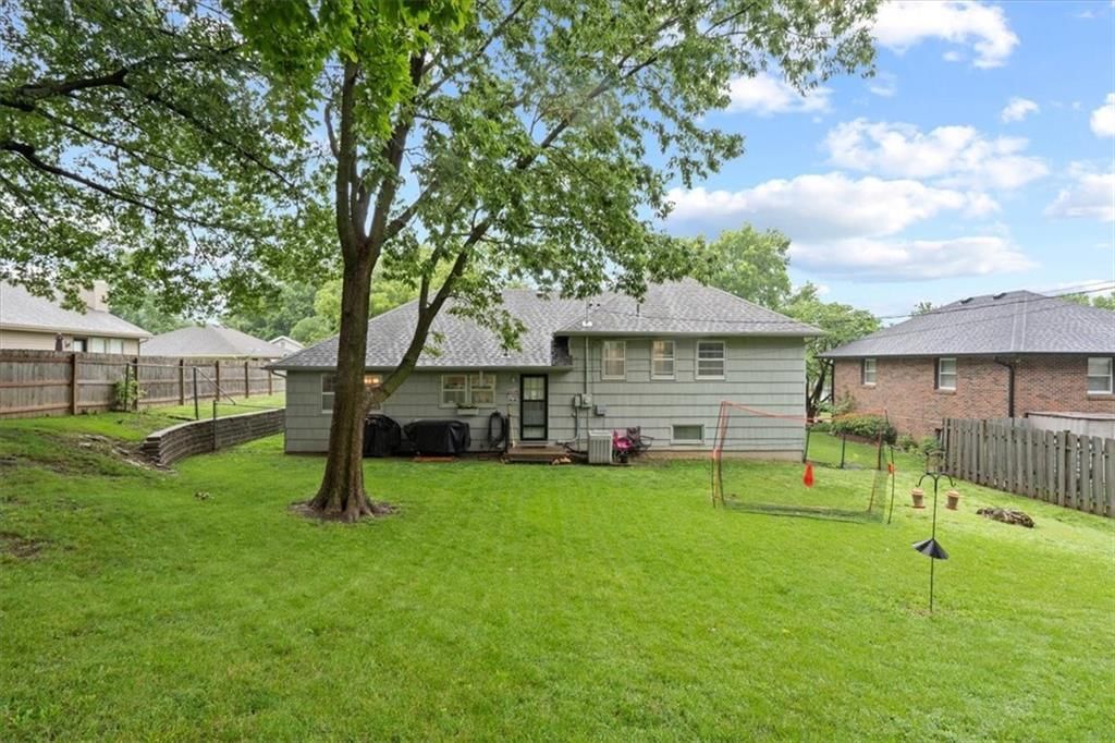 48 Myers Drive — photo 36