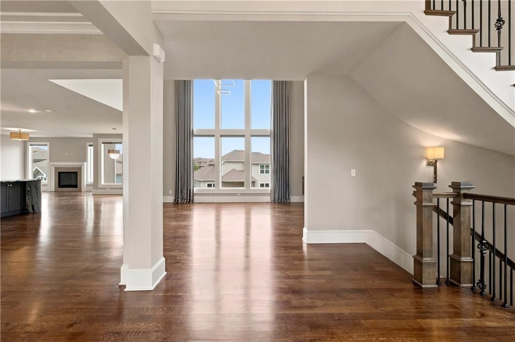 10408 W 172nd Street — photo 4