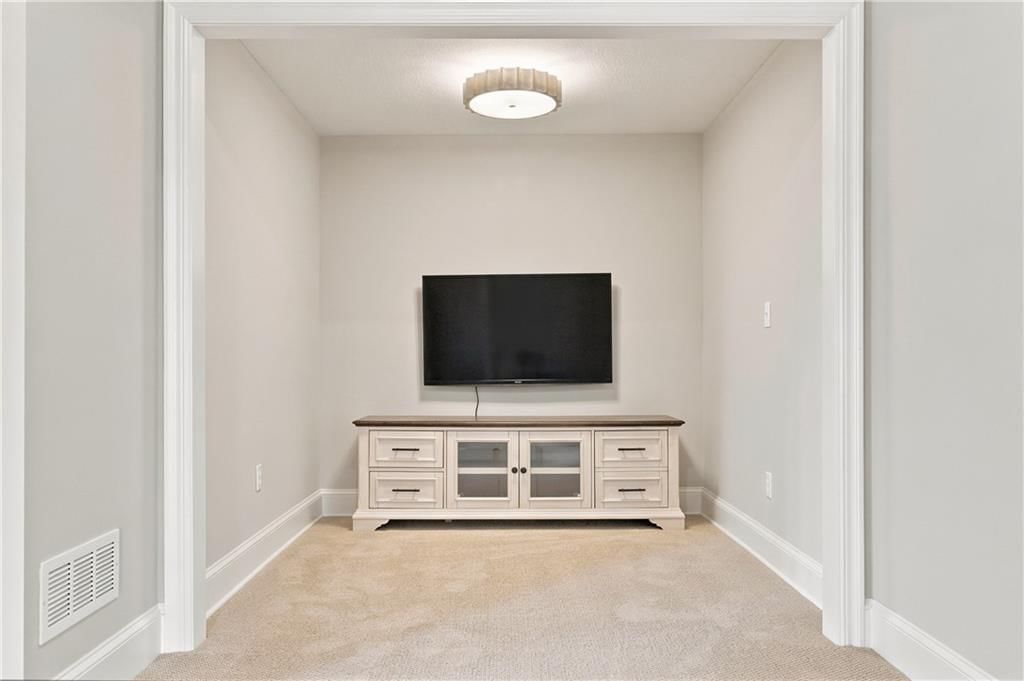 10408 W 172nd Street — photo 59