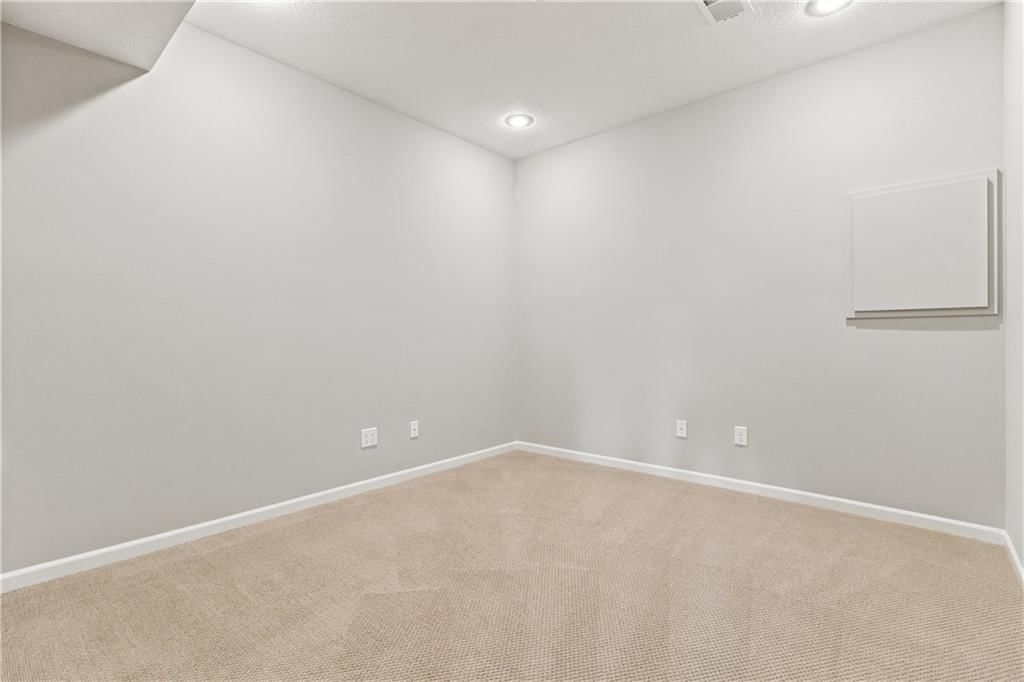 10408 W 172nd Street — photo 63