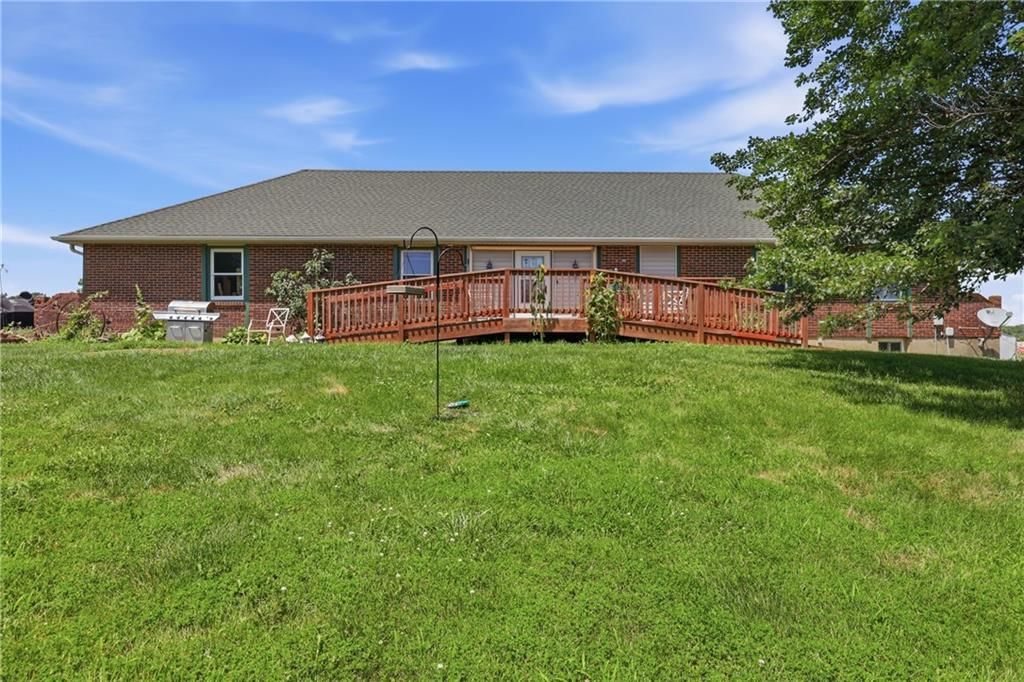 4457 Gillen Road, Odessa, MO