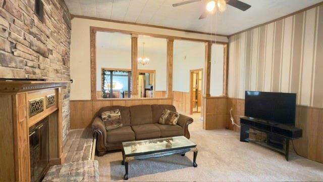 1030 W Walnut Street — photo 9