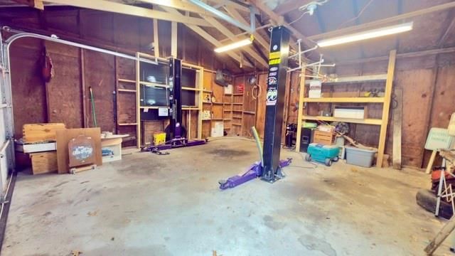 1030 W Walnut Street — photo 34