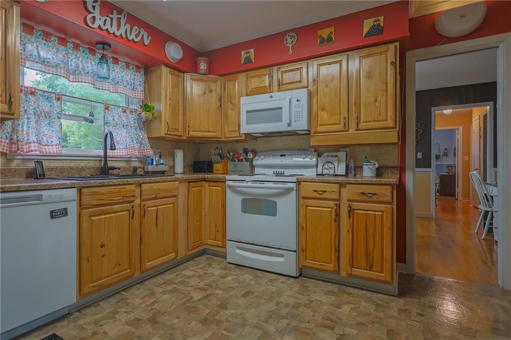 101 Crest Drive — photo 7