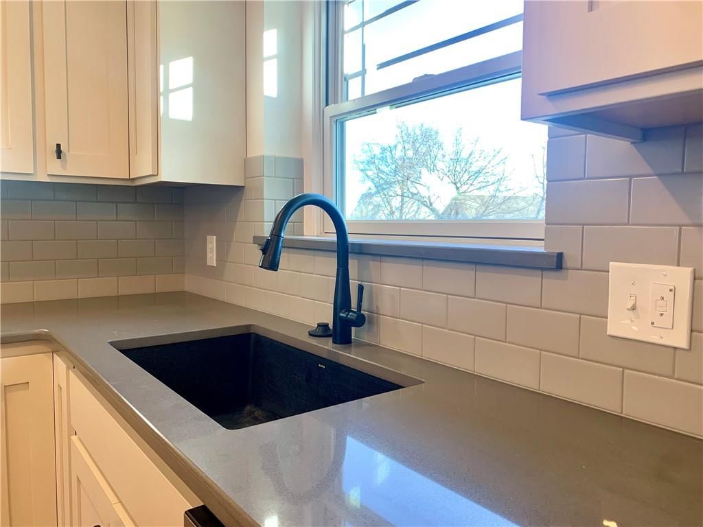 2701 Meadow Ridge — photo 10