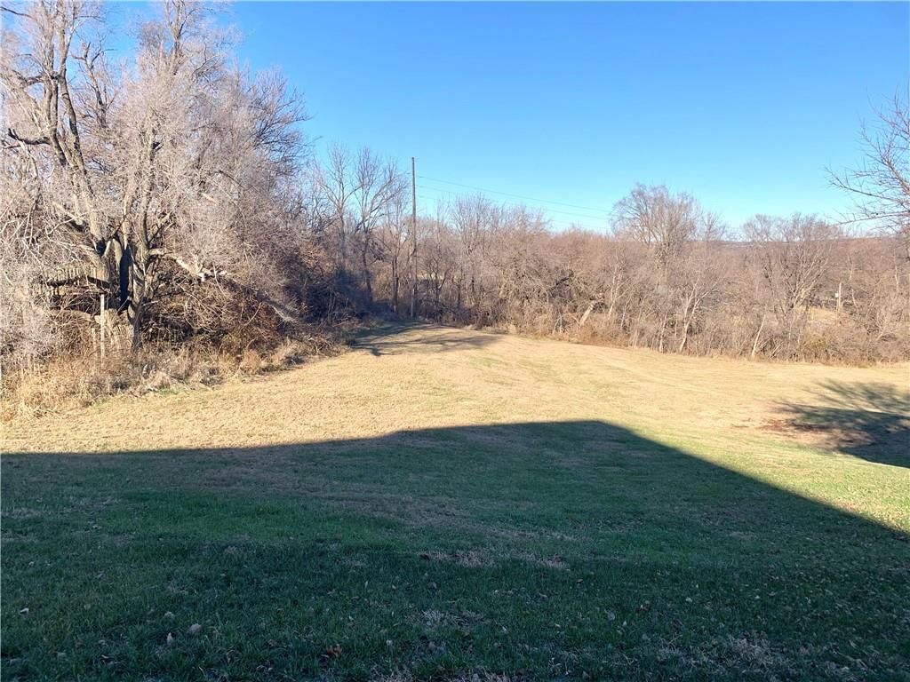 2701 Meadow Ridge — photo 43