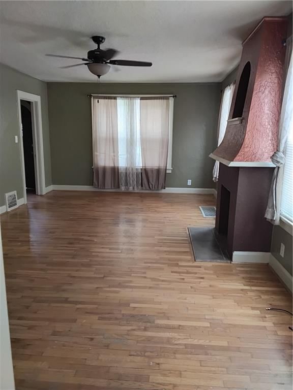 1231 S Hickory Street — photo 6