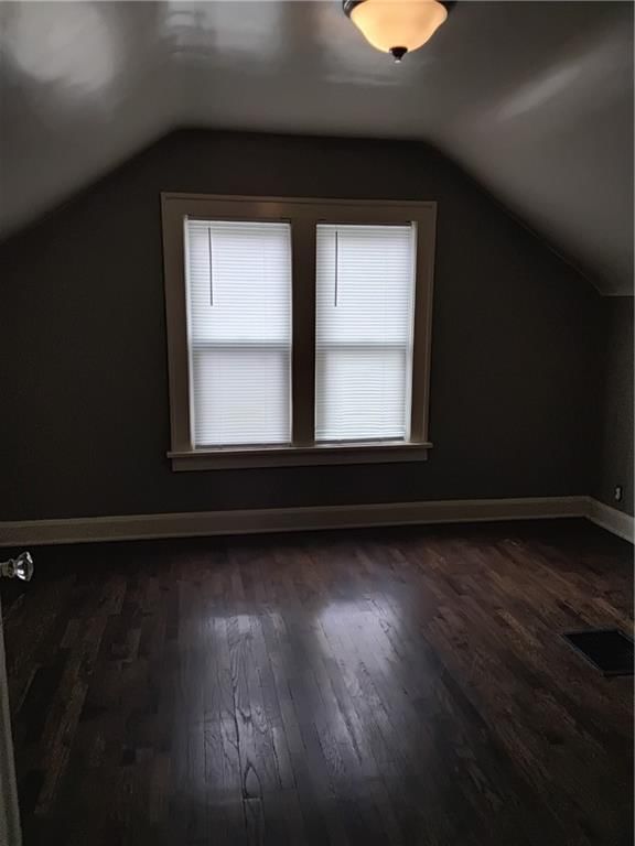 1231 S Hickory Street — photo 13