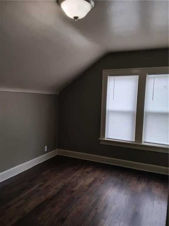 1231 S Hickory Street — photo 15