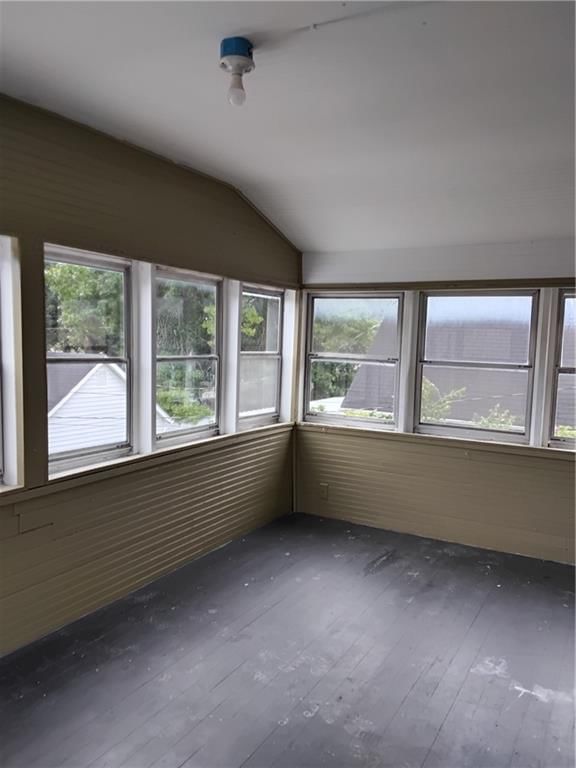 1231 S Hickory Street — photo 18