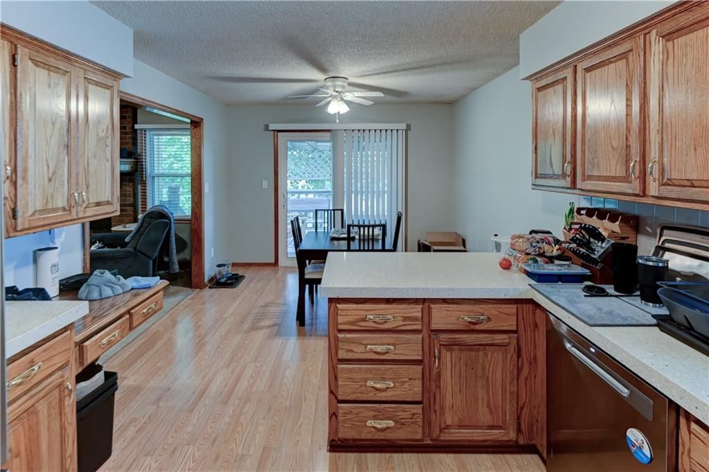 816 NE Bristol Drive — photo 10